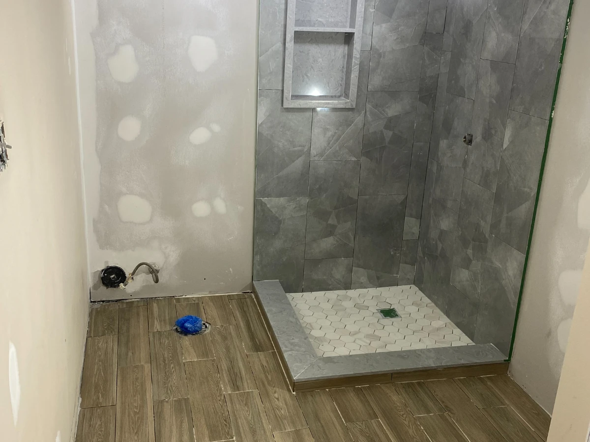 Kitchen, Fireplace & Basement Bathroom Renovation3
